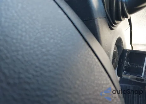 2009 Pontiac G8 z USA, uszkodzony, nr VIN 6G2ER57779L303114